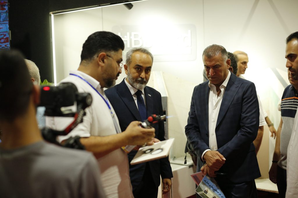 برندسازی شرکت اچ بی بورد